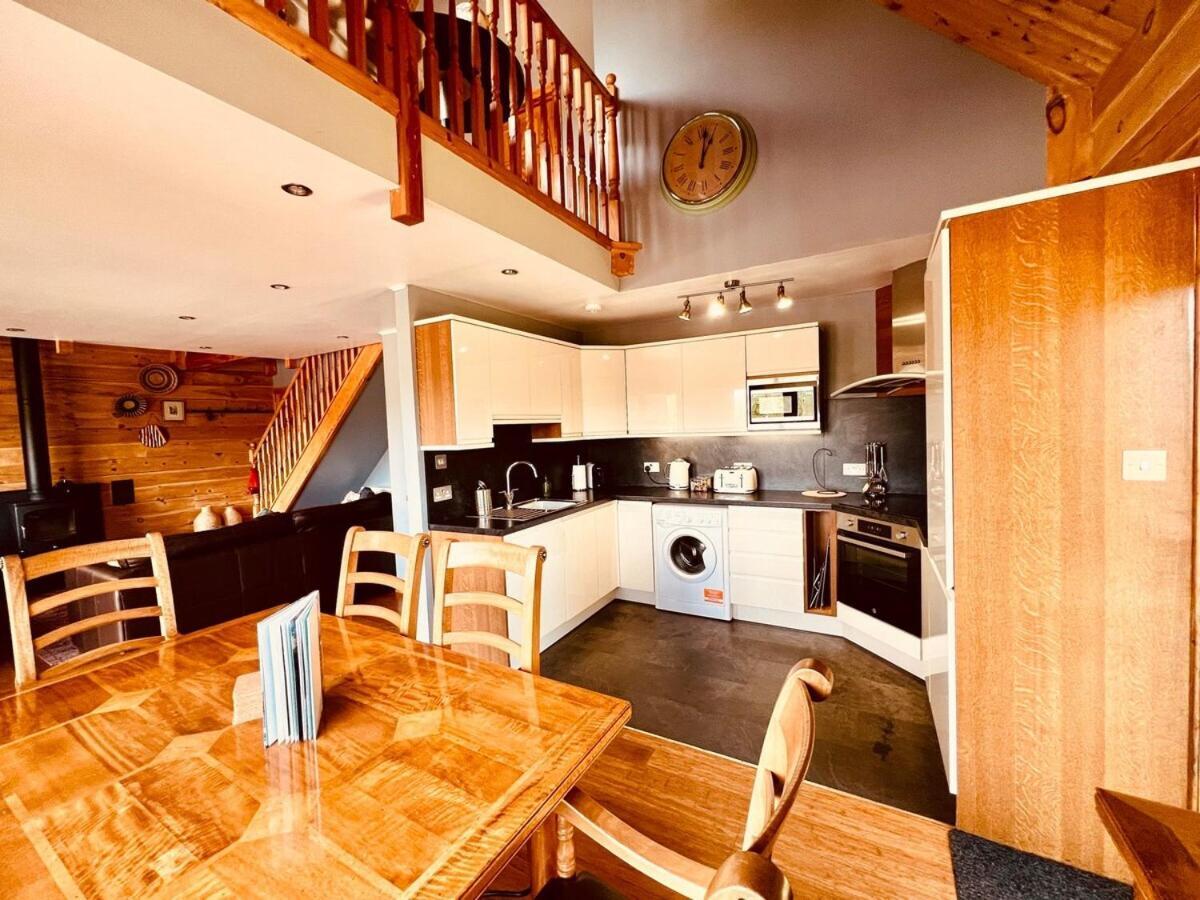 Lodges On Loch Ness Inverness Rom bilde